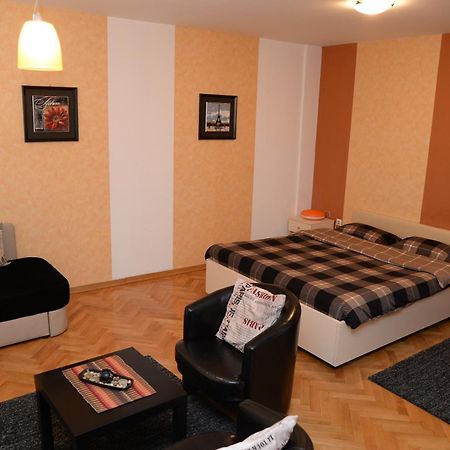 Exclusive Central Apartments Skopje Room photo